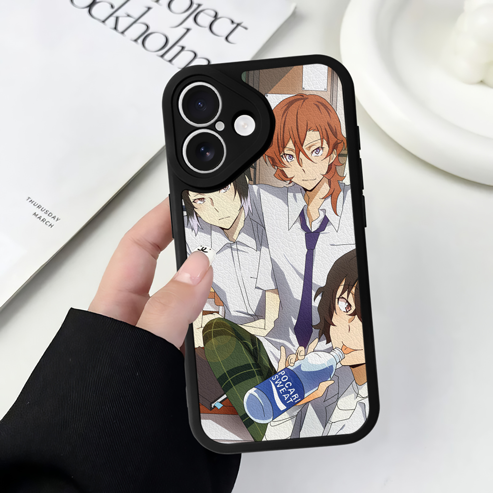 （画像用） 文豪ストレイドッグス Bungo Stray Dogs 【iPhone 16シリーズ対応】シリコンスマホケース（レザー調） 材質：シリコン